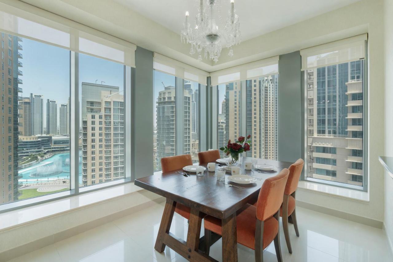 Downtown Dubai, Luxury 2 Bed 2 Bath Apartment - Pool, Gym, Aircon, Parking - Views Of The Dubai Fountain & Burj Khalifa Экстерьер фото